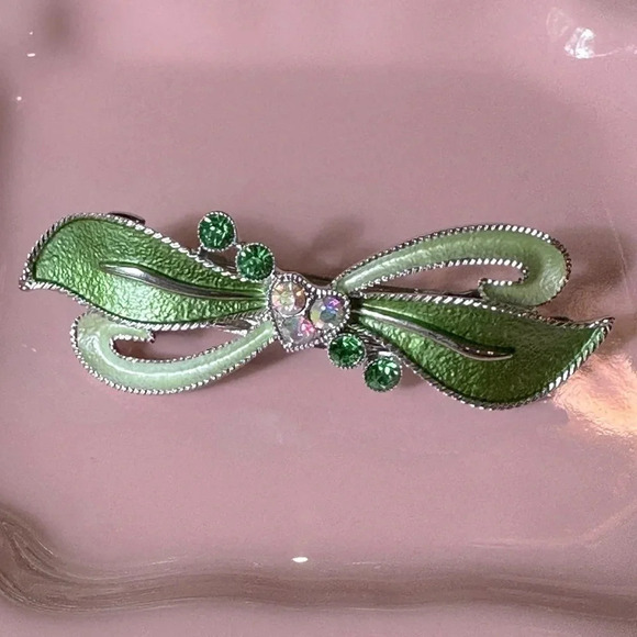 Light Green Enamel and Crystal Bow & Heart Hair Barrette - Picture 1 of 7